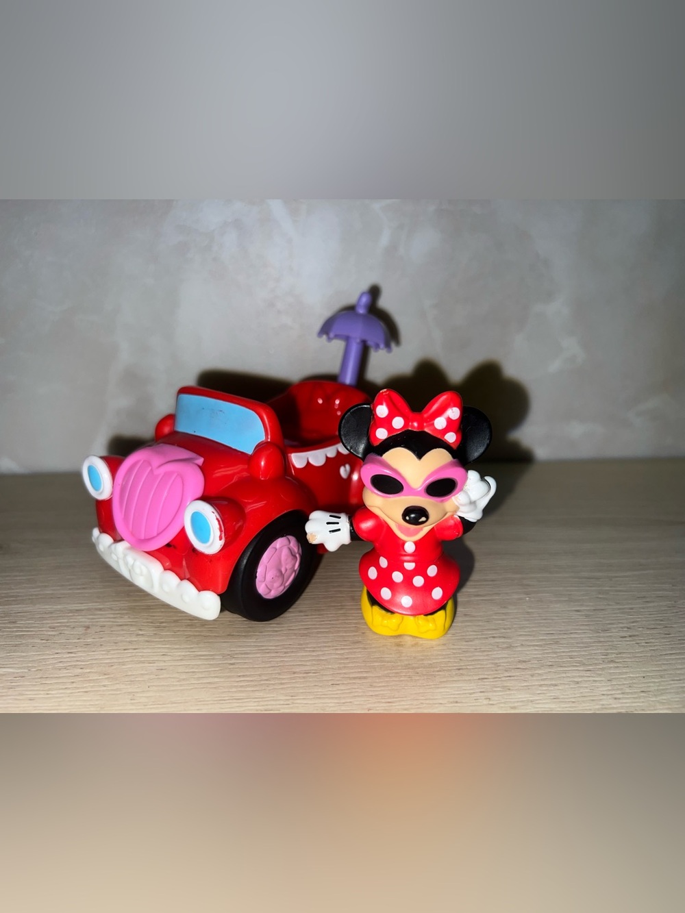 🎀 Fisher-Price Little People Magic of Disney Swirlin’ Umbrella Minnie